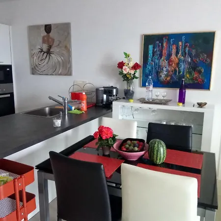 דירה Swissart | View *